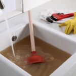 Abfluss oder Toilette verstopft